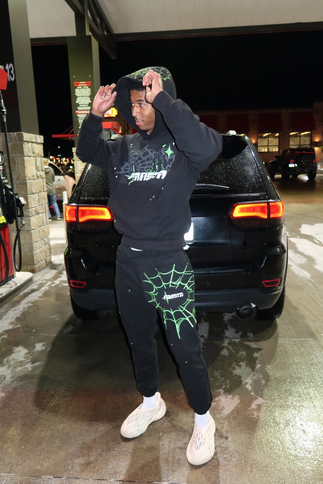 NEXUS SWEATS - SLIME - Fansta