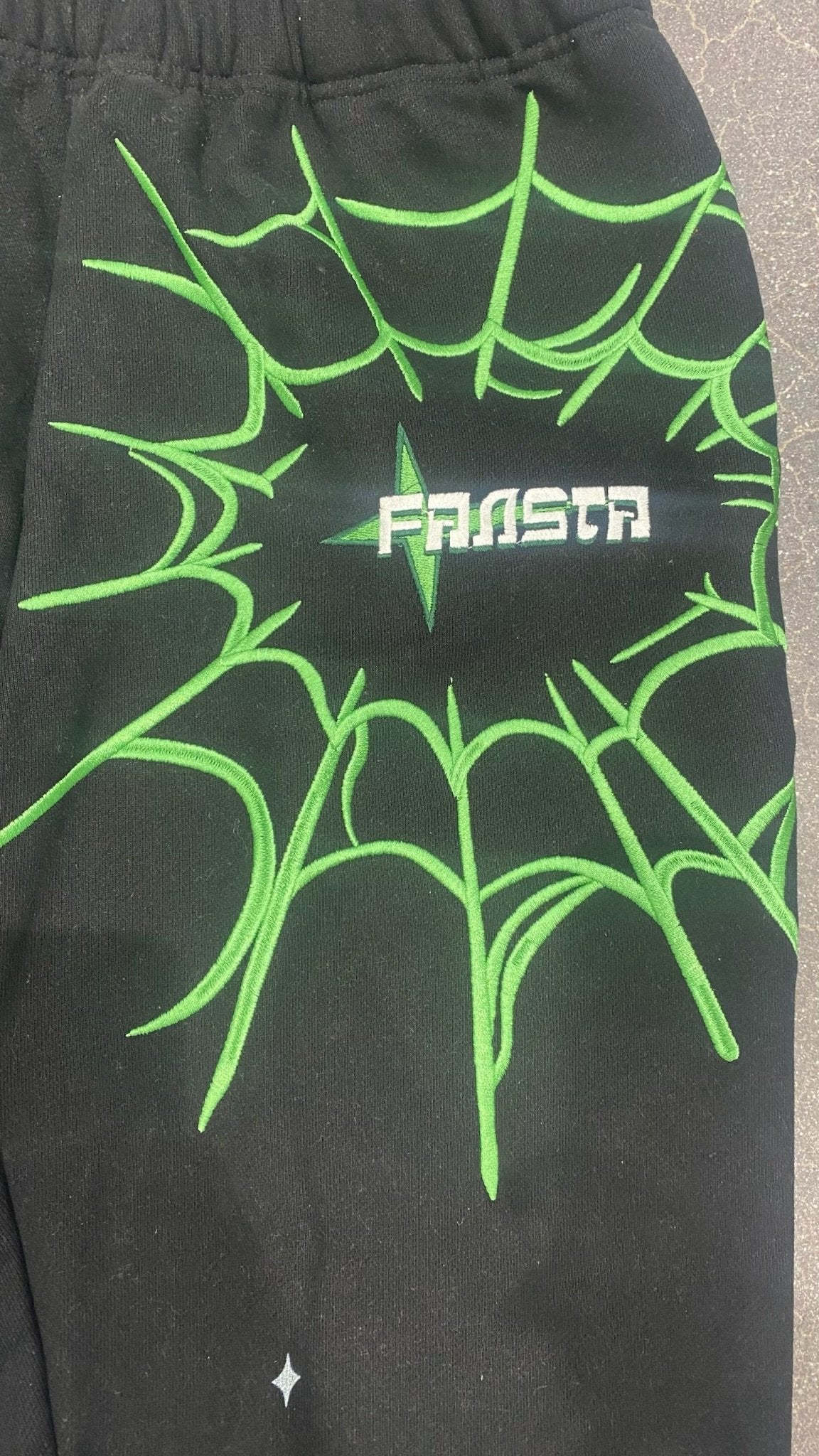 NEXUS SWEATS - SLIME - Fansta